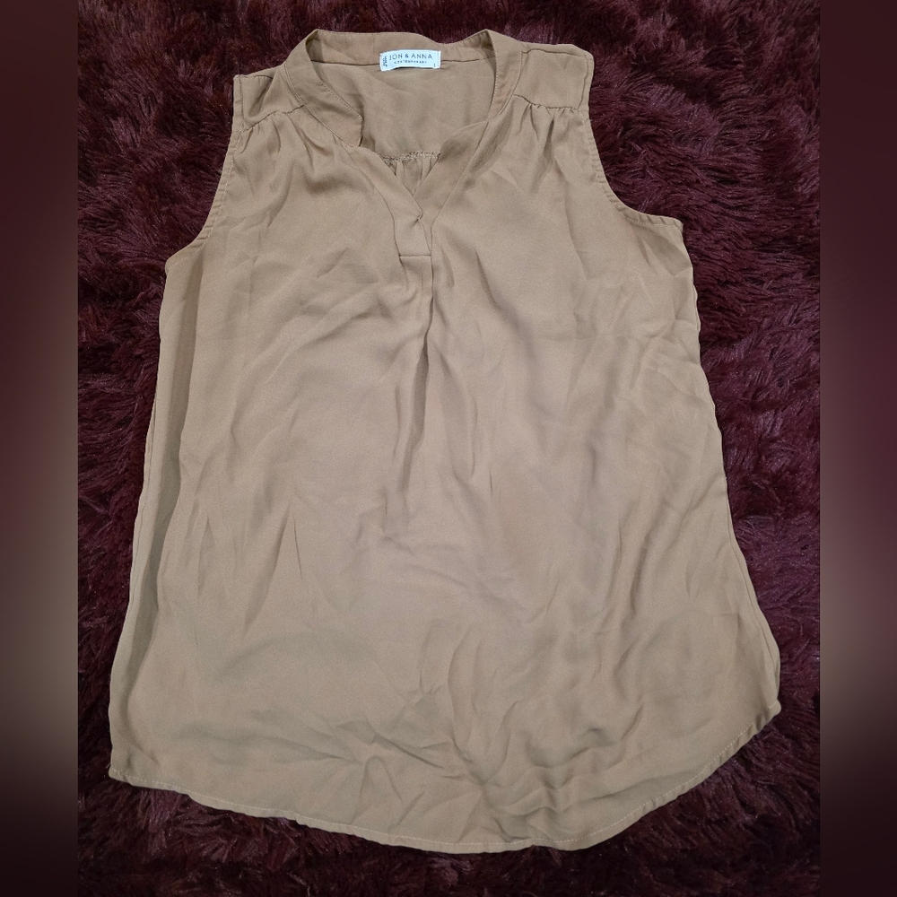 Jon & Anna Sleeveless Brown Blouse